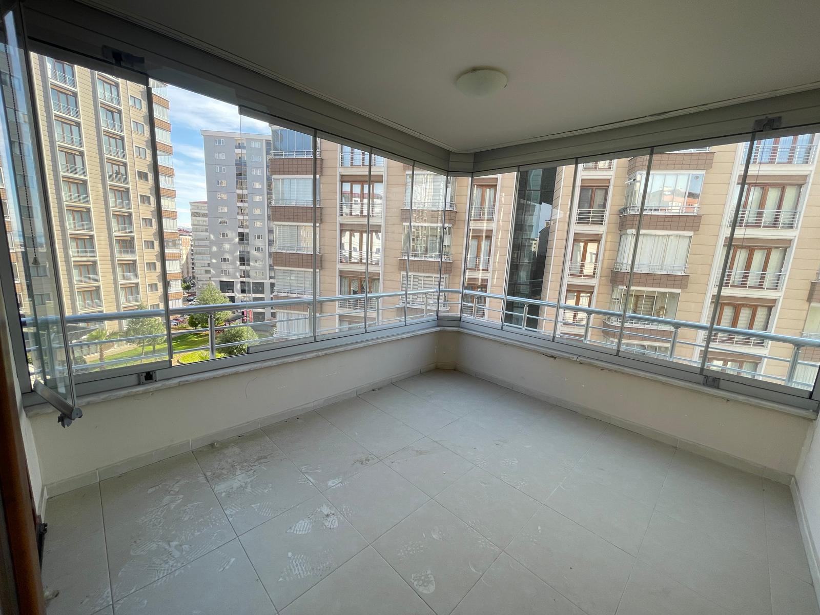 MABEL TGE'DEN KAŞÜSTÜ MERKEZDE KİRALIK DAİRE